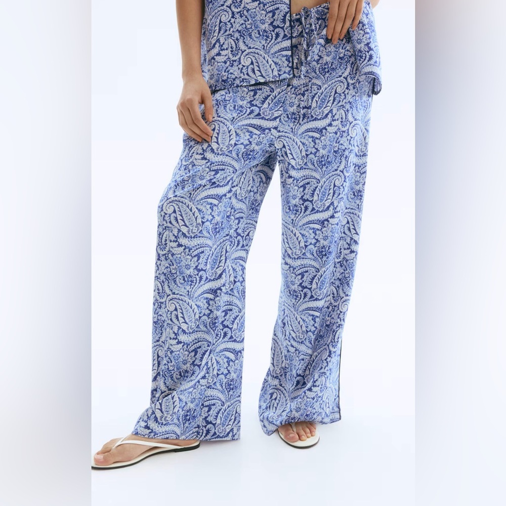 H&M Blue Paisley Wide Leg Pants
